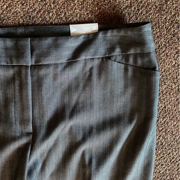 NWT Alfani Trousers In Gray Herringbone. Wide Leg And A Boardroom Esssential. - Picture 6 of 8